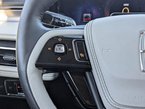 New 2026 Lincoln Aviator Premiere image 28