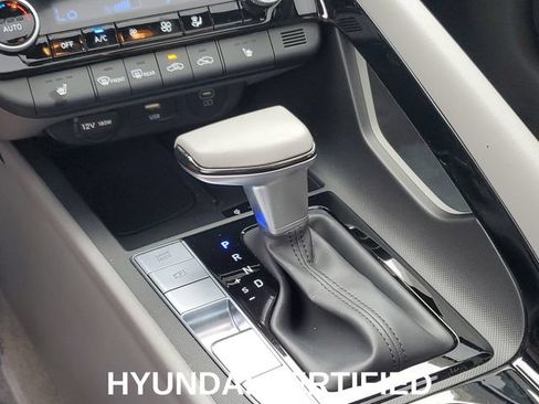 Certified 2025 Hyundai Elantra SEL FWD image 20