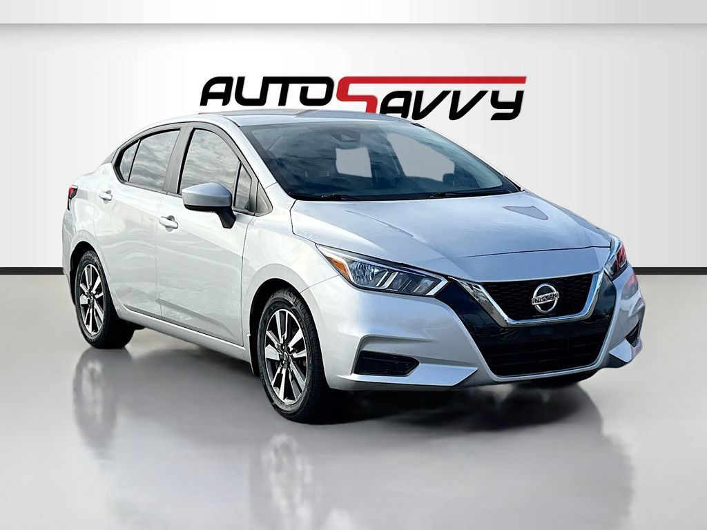 Used 2022 Nissan Versa SV FWD image 1