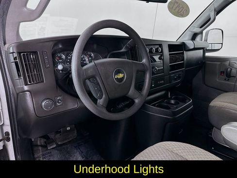 Used 2017 Chevrolet Express 3500 LT w/ LT Preferred Equipment Group image 14
