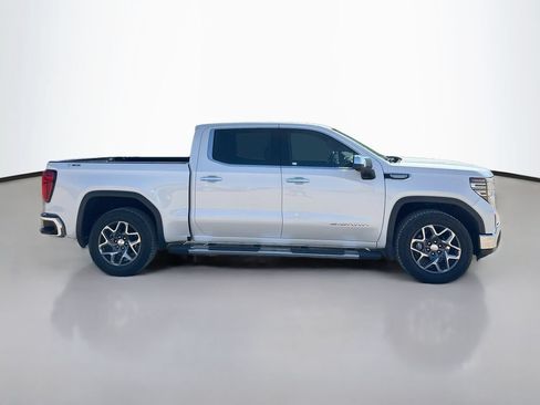Used 2023 GMC Sierra 1500 SLT AWD/4WD image 8