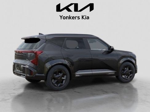 Used 2027 Kia Seltos X-Line S AWD/4WD image 6
