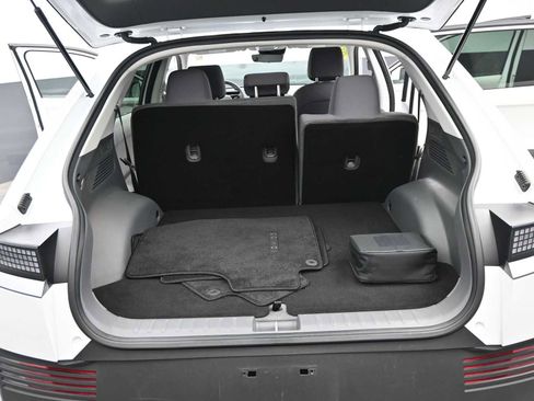 Used 2022 Hyundai Ioniq 5 SE w/ Cargo Package image 13