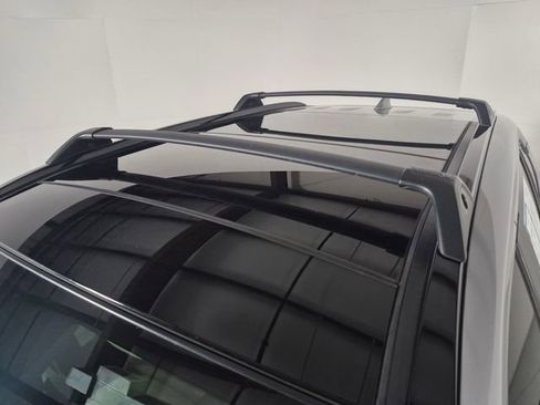 Used 2023 Toyota RAV4 Limited image 9