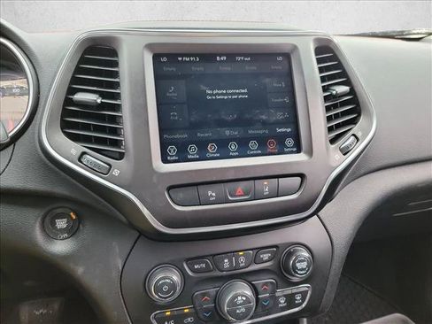 Used 2022 Jeep Cherokee Trailhawk AWD/4WD image 19