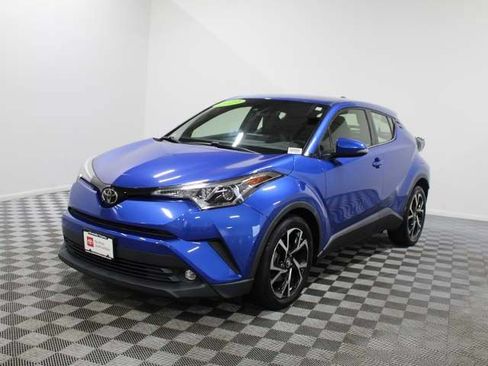 Certified 2019 Toyota C-HR Limited FWD image 2