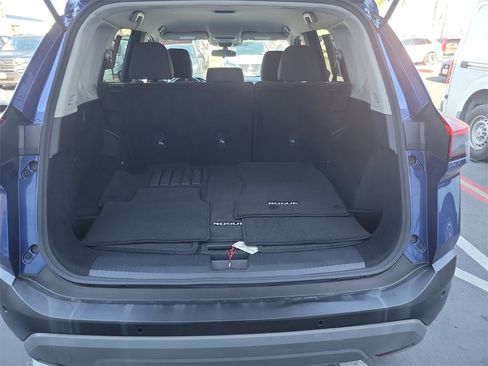 Certified 2023 Nissan Rogue S image 20