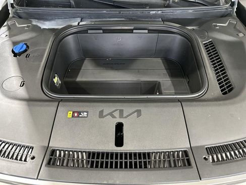 New 2026 Kia EV9 Wind image 19