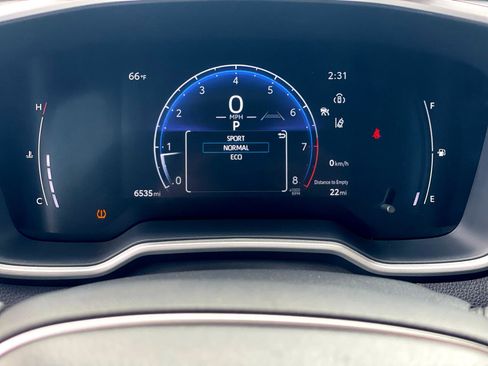 Used 2023 Toyota Corolla XSE image 31