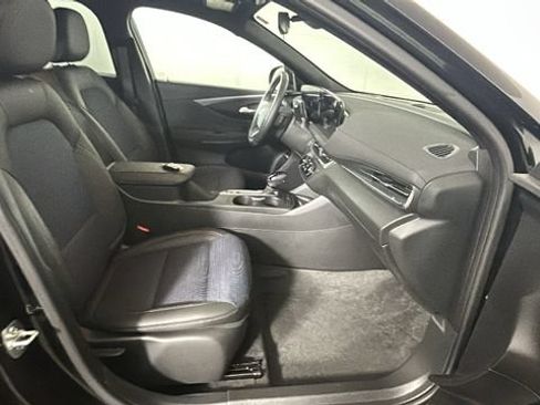 New 2026 Buick Envista Sport Touring w/ Convenience I Package FWD image 31