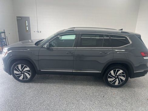 New 2026 Volkswagen Atlas SEL AWD/4WD image 2