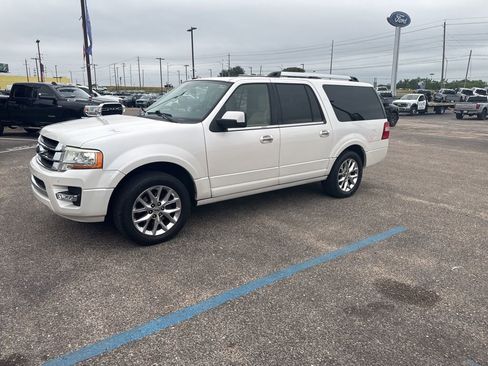 Used 2017 Ford Expedition EL Limited w/ Equipment Group 301A RWD image 6