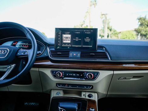 Used 2023 Audi Q5 Premium Plus w/ Premium Plus Package image 13