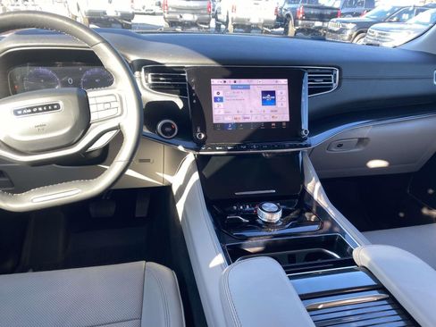 Certified 2024 Jeep Wagoneer 4DR 4WD w/ Convenience Group I image 20