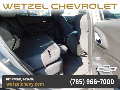 Used 2026 Chevrolet Trax LS w/ Driver Confidence Package FWD image 23