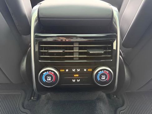 Certified 2023 Land Rover Range Rover SE image 22
