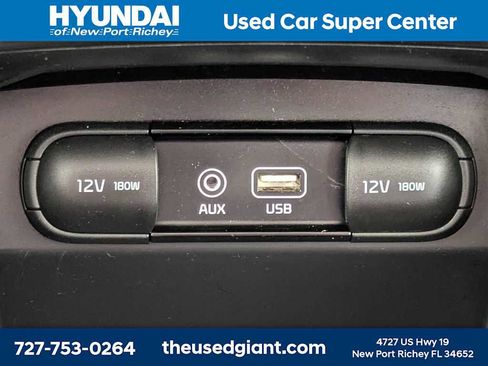 Used 2019 Kia Sorento L FWD image 25