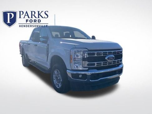 Certified 2025 Ford F250 XLT image 1