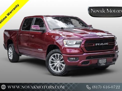 Used 2023 RAM 1500 Laramie AWD/4WD image 1