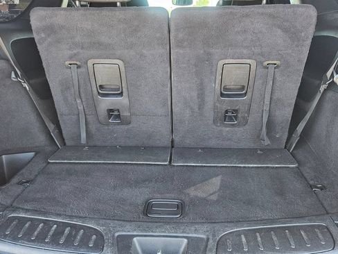 Used 2017 Dodge Durango SXT w/ 3rd Row Seating Group RWD image 14