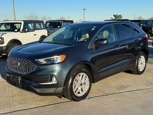 Certified 2024 Ford Edge SEL w/ Convenience Package image 12