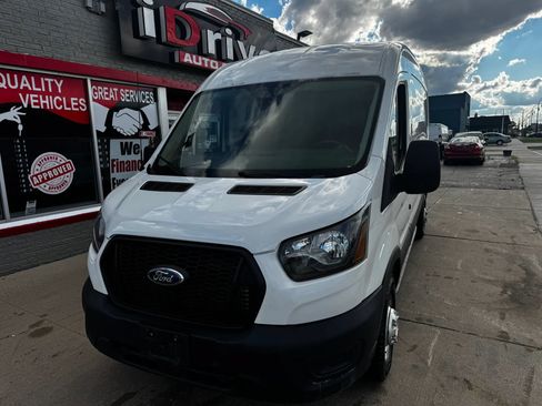 Used 2023 Ford Transit 250 Medium Roof AWD w/ Load Area Protection Package image 7