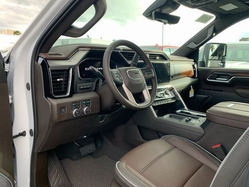 New 2026 GMC Sierra 2500 Denali w/ Technology Package image 17