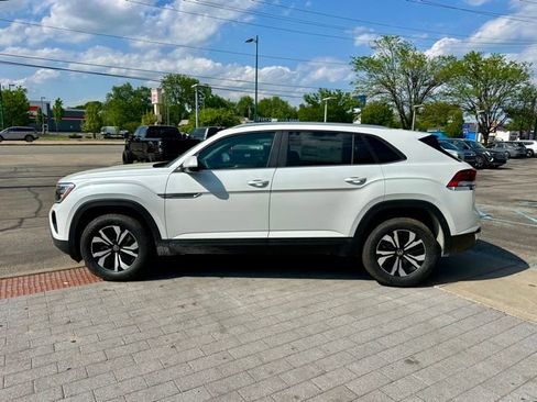 New 2026 Volkswagen Atlas Cross Sport SE AWD/4WD image 4