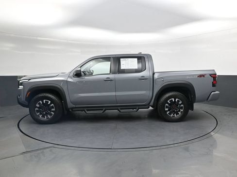 Used 2024 Nissan Frontier PRO-4X w/ Off-Road Protection Package AWD/4WD image 12