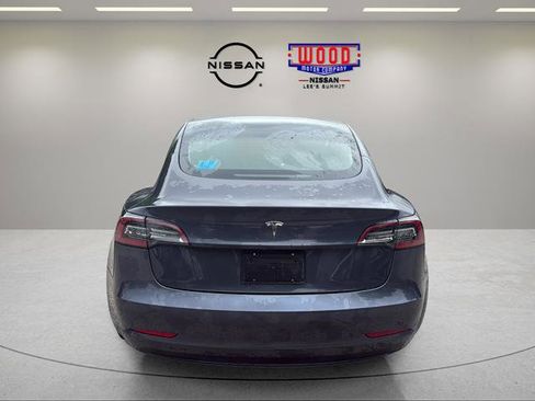 Used 2021 Tesla Model 3 Standard Range Plus RWD image 3