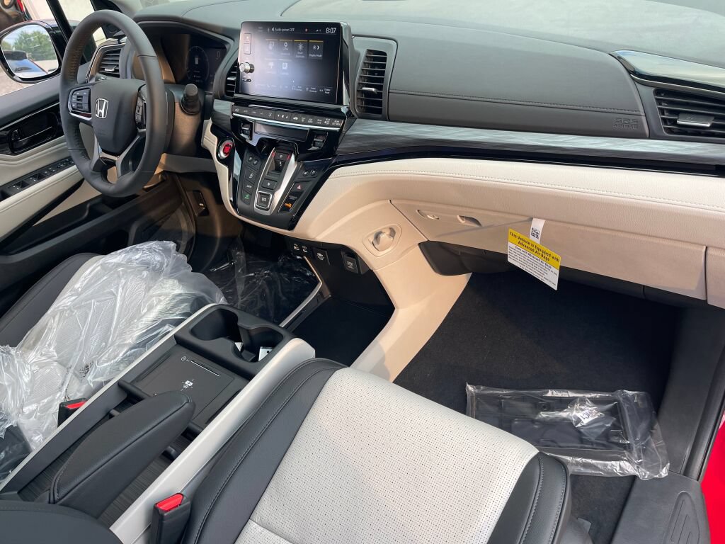 New 2026 Honda Odyssey Elite image 23
