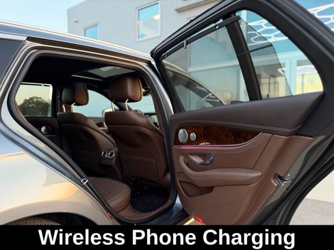 Used 2017 Mercedes-Benz E 400 4MATIC Wagon image 26