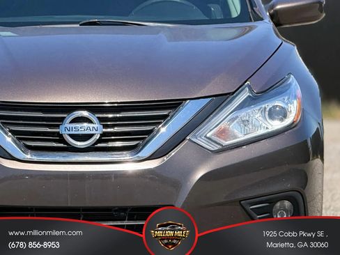 Used 2017 Nissan Altima 2.5 SV FWD image 12