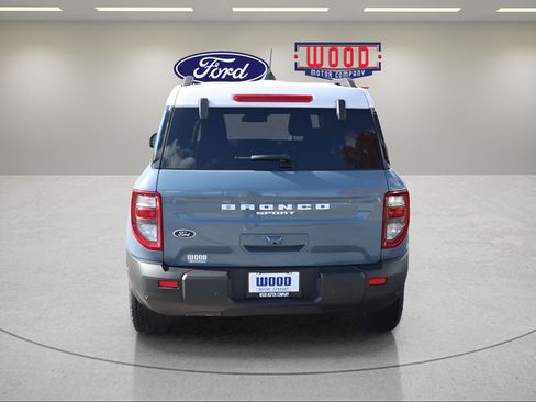New 2025 Ford Bronco Sport Heritage w/ Convenience Package AWD/4WD image 4