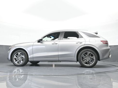 Used 2022 Genesis GV70 2.5T w/ Advanced Package image 67