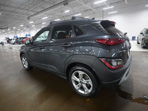 Used 2022 Hyundai Kona SEL AWD/4WD image 32