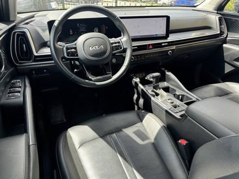 Certified 2024 Kia Sorento S AWD/4WD image 13
