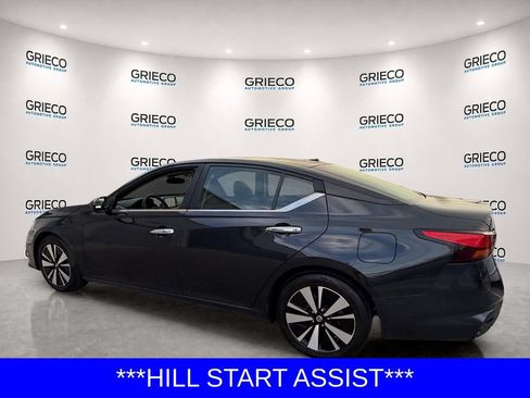 Used 2021 Nissan Altima 2.5 SV FWD image 5