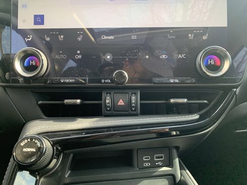 Used 2023 Lexus NX 350 AWD w/ Premium Package image 29