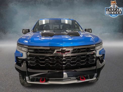 Used 2024 Chevrolet Silverado 1500 ZR2 w/ Technology Package AWD/4WD image 2