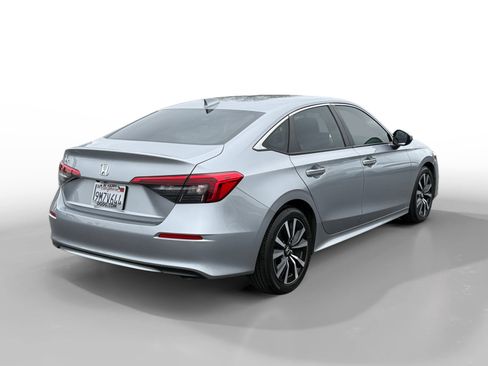 Certified 2024 Honda Civic EX image 5