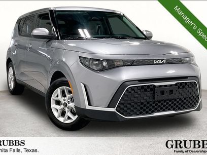 Used 2025 Kia Soul LX w/ LX Technology Package