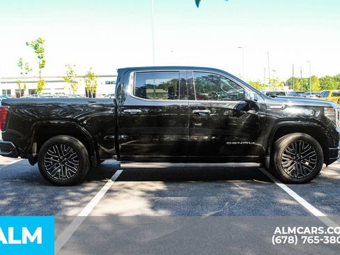 Used 2022 GMC Sierra 1500 Denali Ultimate AWD/4WD image 9