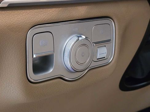 Certified 2025 Mercedes-Benz GLE 450 4MATIC image 25