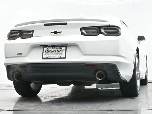 Used 2020 Chevrolet Camaro LT w/ RS Package image 44