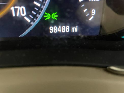 Used 2015 Buick LaCrosse Premium image 40