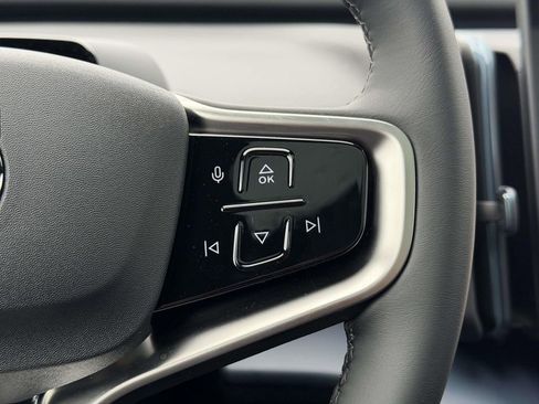 New 2026 Volvo EX30 Plus w/ Protection Package Premier image 8