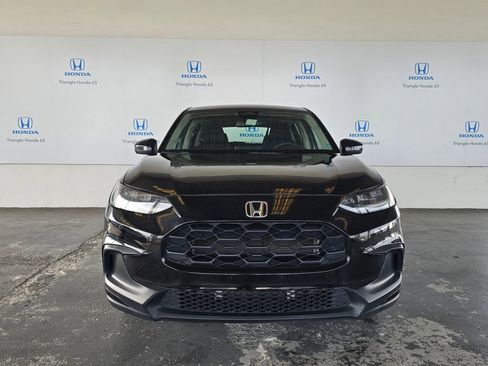 Used 2024 Honda HR-V LX image 2