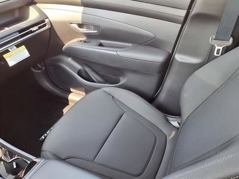 New 2026 Hyundai Tucson SE image 15