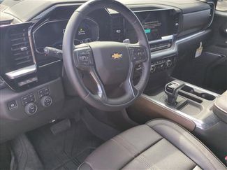 New 2025 Chevrolet Silverado 1500 High Country AWD/4WD video 3